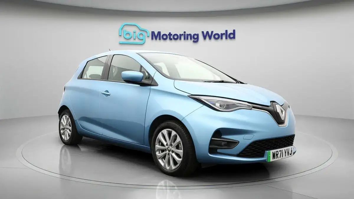 2021-renault-zoe-e-iconic-135ps-r135ev50-rapid-charge-big-0