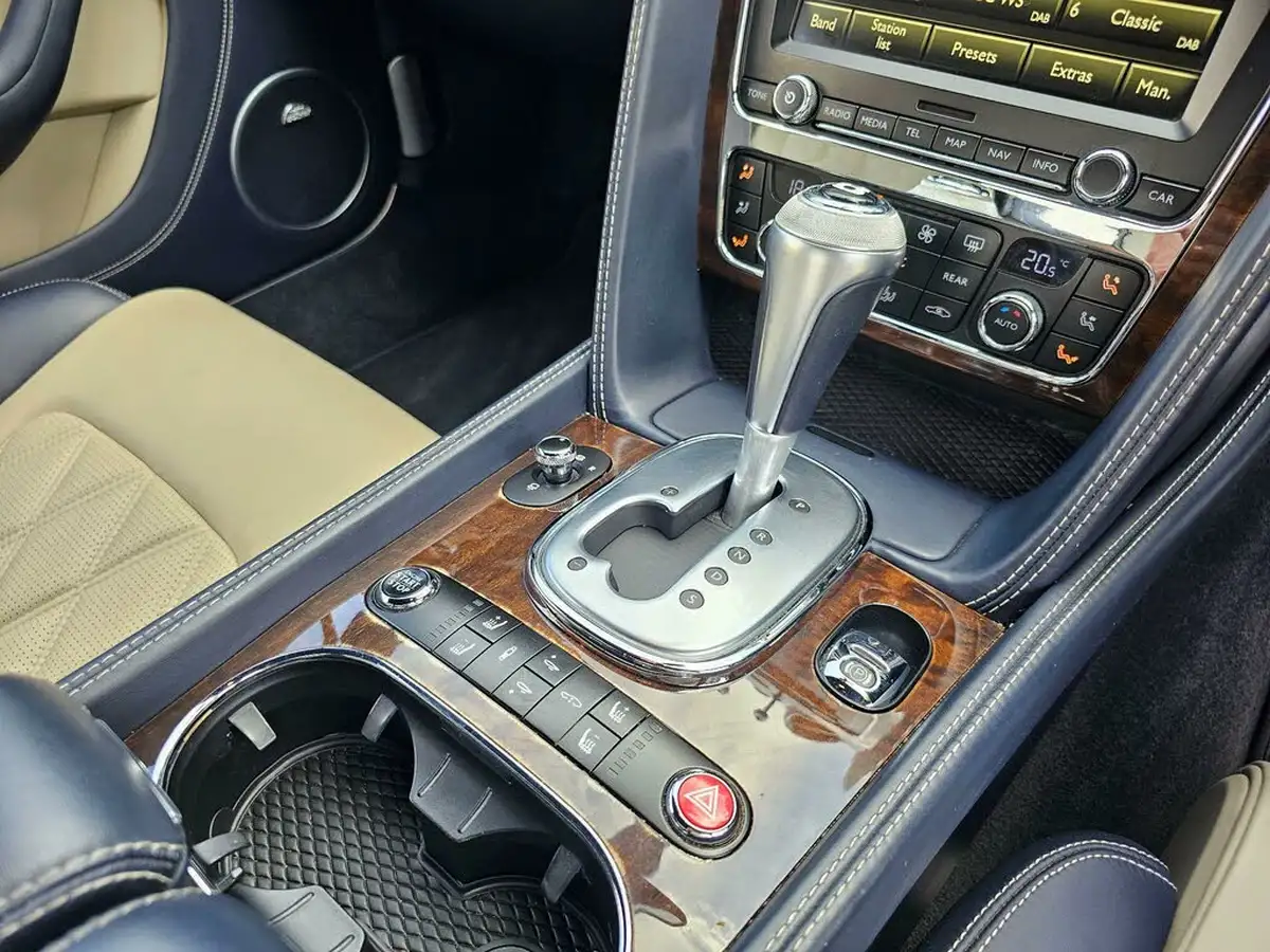 2013-bentley-continental-40-gt-v8-big-50