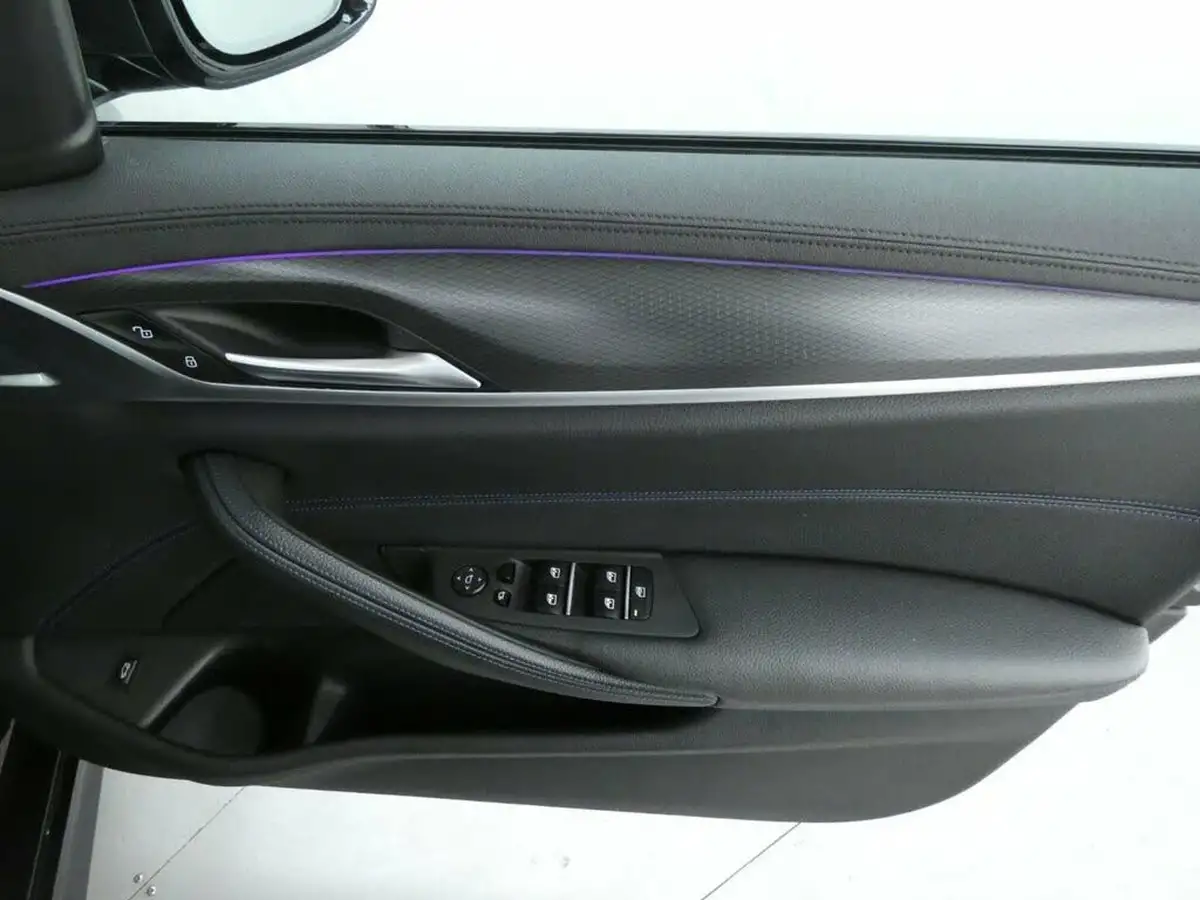 2022-bmw-5-series-20td-520d-m-sport-mht-saloon-4d-big-22
