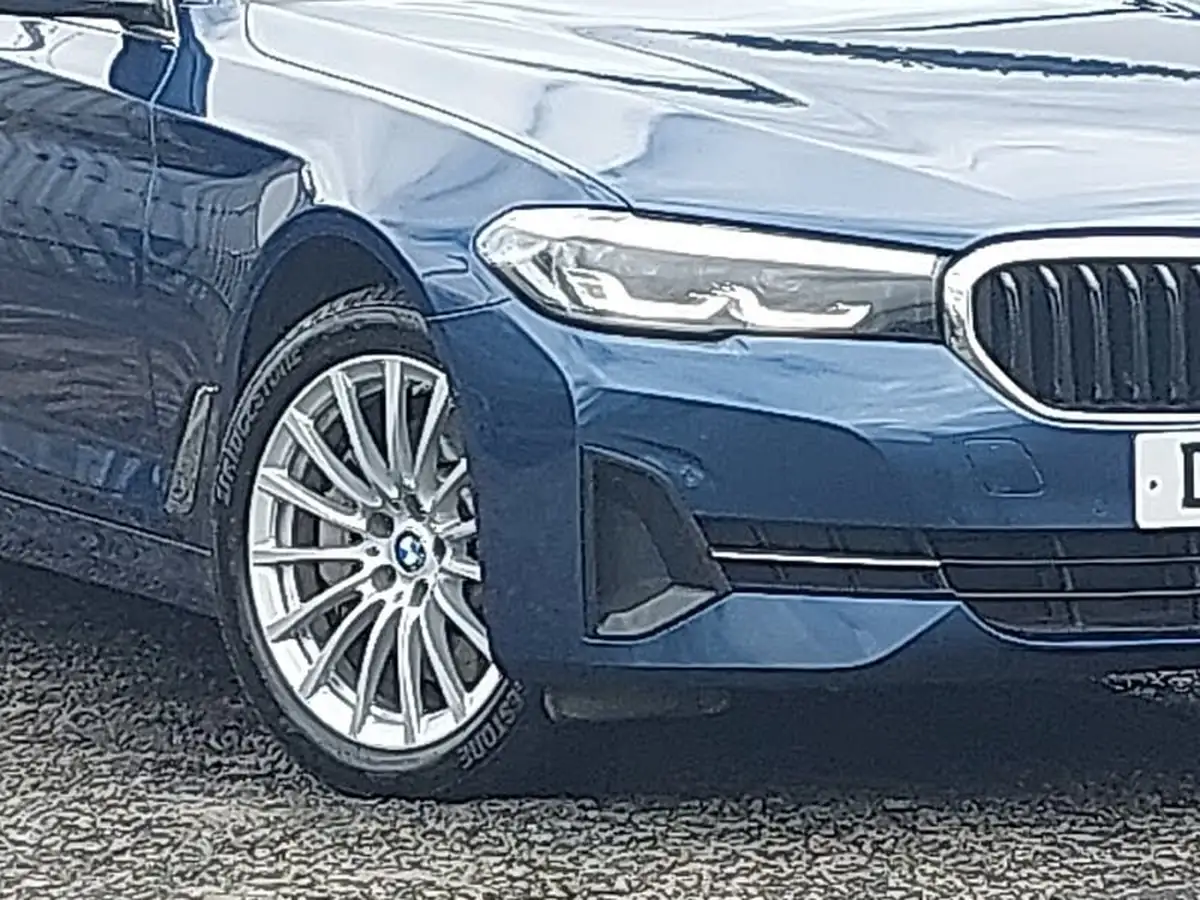 2021-bmw-5-series-20-530e-se-saloon-4d-big-8