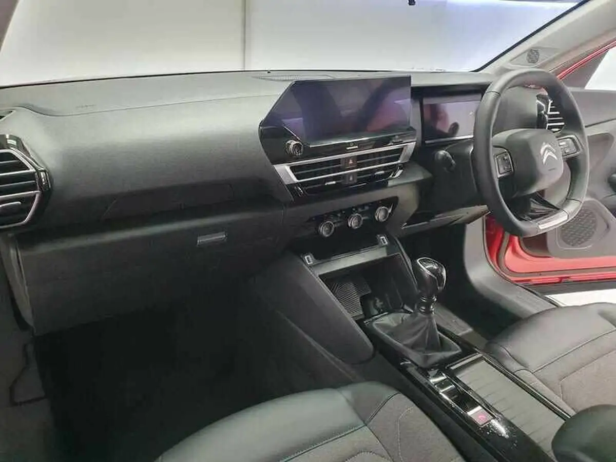 2022-citroen-c4-12-puretech-sense-plus-big-23