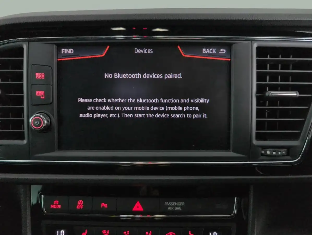 2019-seat-leon-15-tsi-evo-fr-black-edition-150ps-hatchback-dsg-big-21