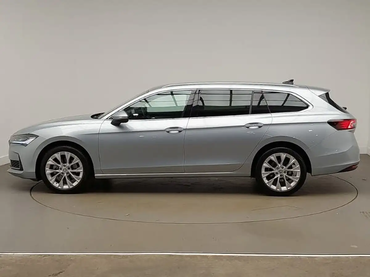2024-skoda-superb-20tdi-se-l-150ps-scr-estate-dsg-big-3
