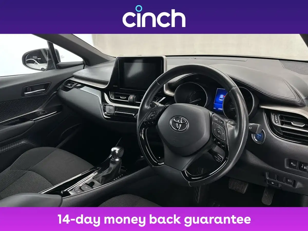 2019-toyota-c-hr-18-vvt-i-design-big-11