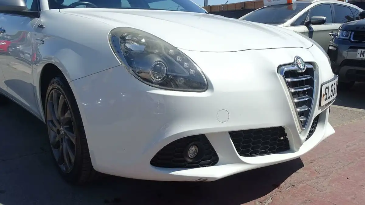 2013-alfa-romeo-giulietta-14-collezione-multiair-170bhp-big-17