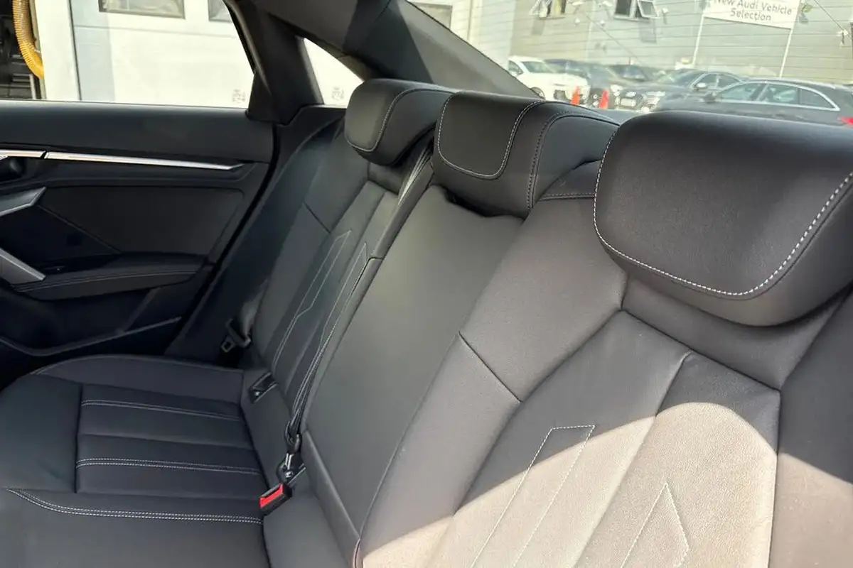 2024-audi-a3-15-35-tfsi-black-edition-saloon-4d-big-18