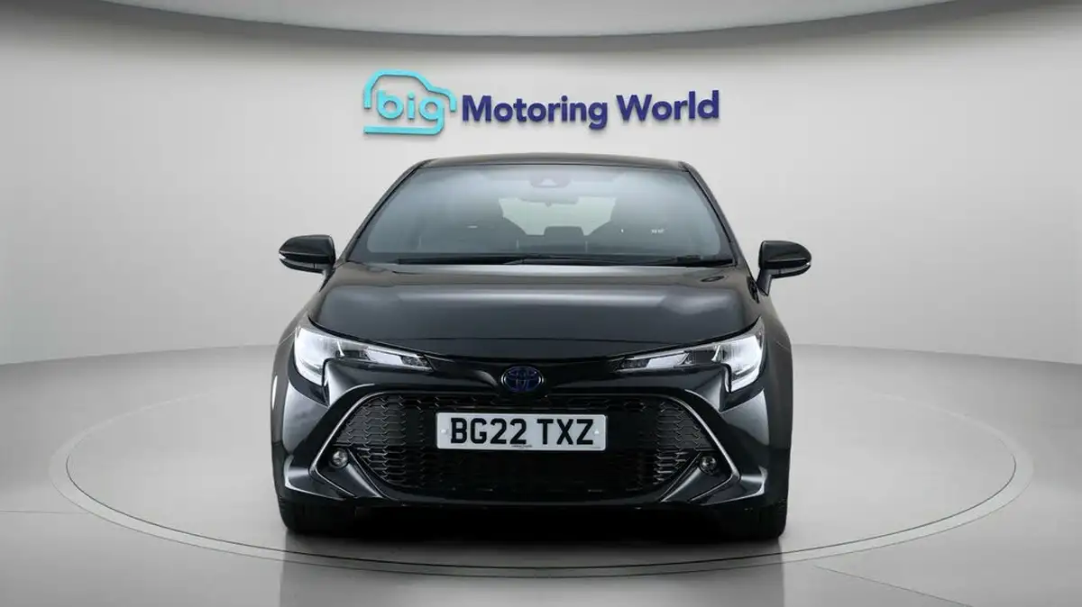 2022-toyota-corolla-18-vvt-i-icon-120bhp-trk-hatchback-5d-big-1