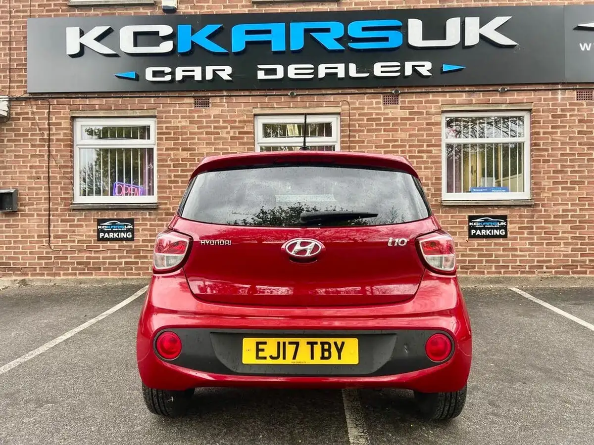 2017-hyundai-i10-10-premium-big-68