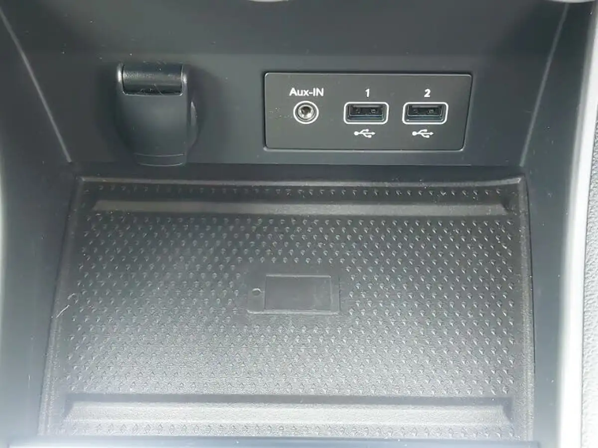 2021-renault-captur-10-tce-s-edition-100bhp-big-15