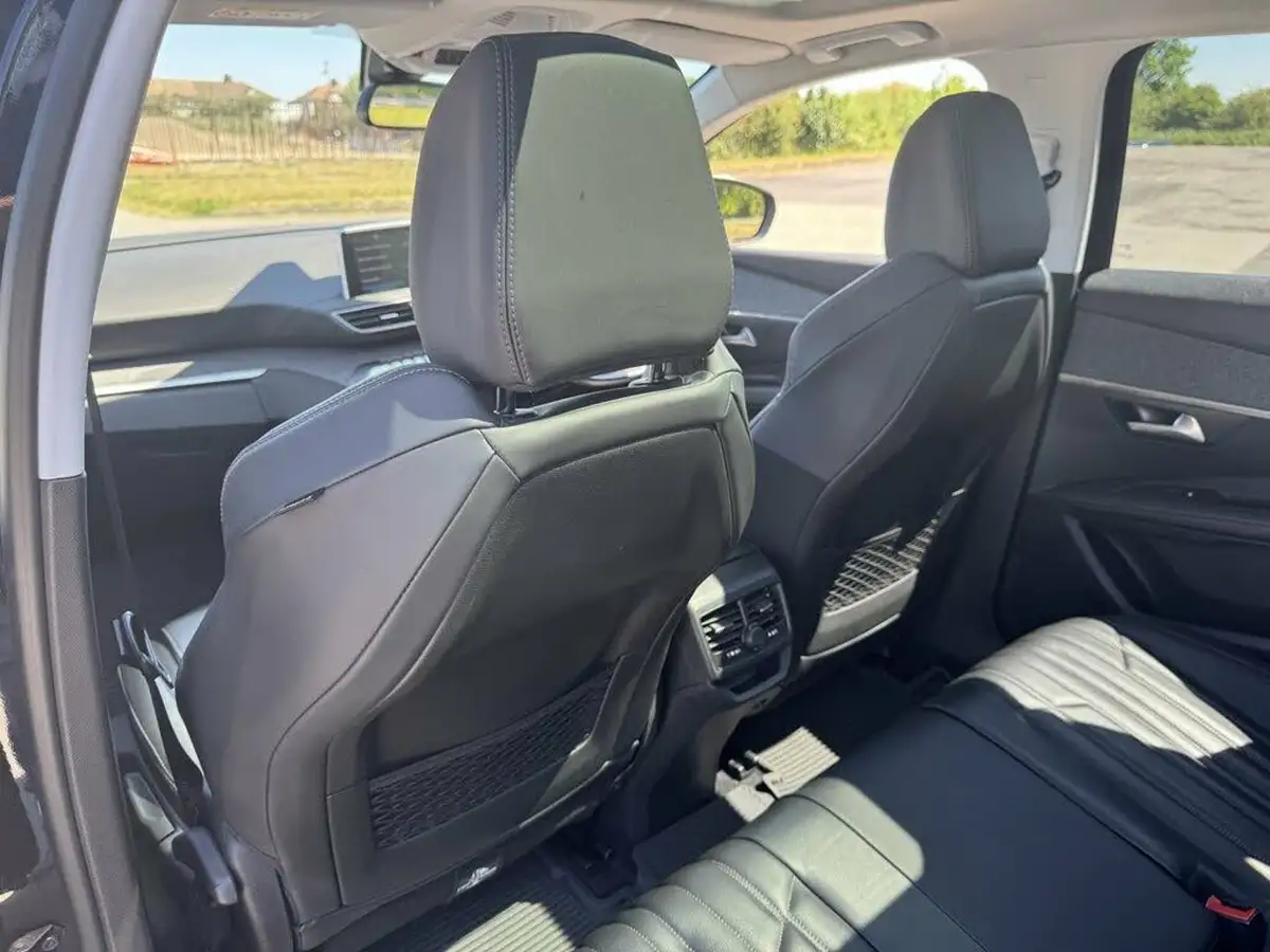 2018-peugeot-3008-suv-12-puretech-allure-eat6-big-27