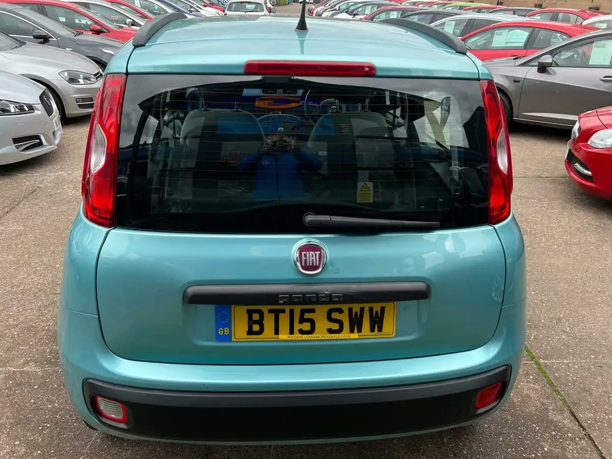 2015-fiat-panda-09-lounge-big-38