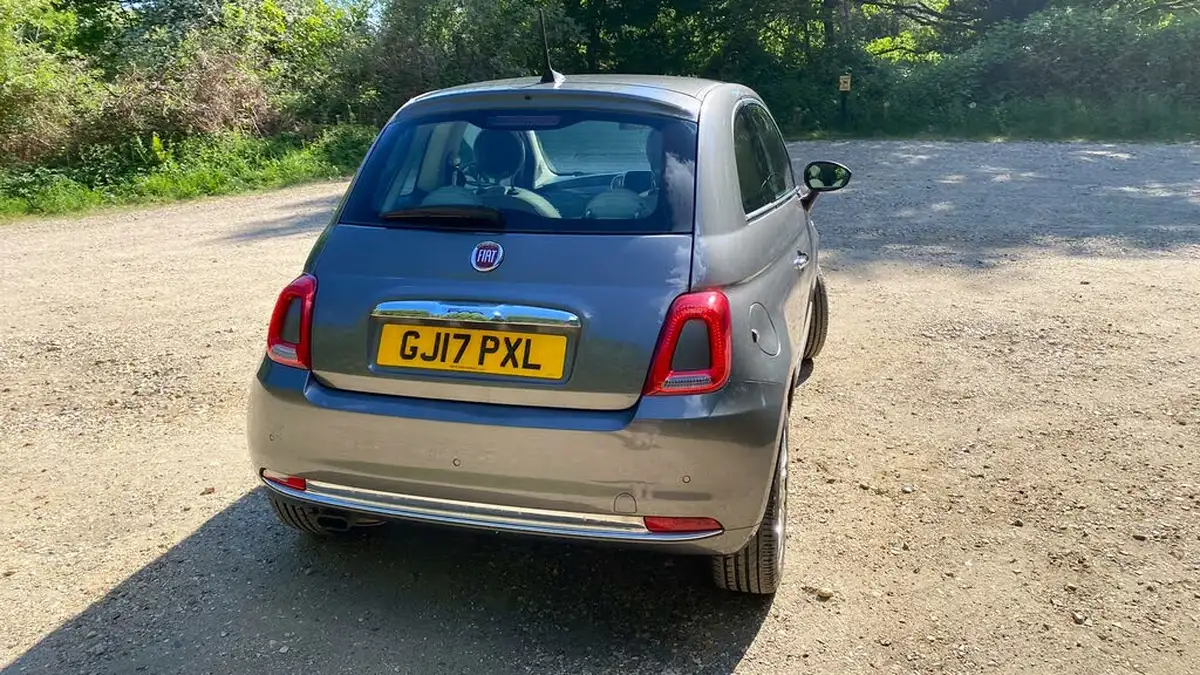 2017-fiat-500-12-lounge-big-11