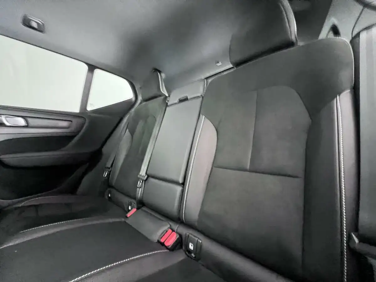 2020-volvo-xc40-15-t5-r-design-pro-plug-in-hybrid-big-18