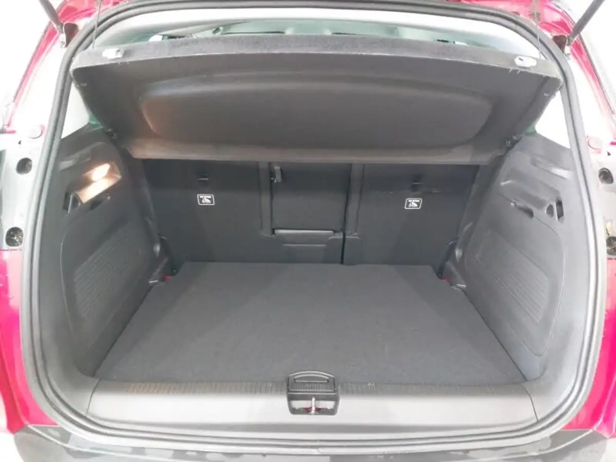 2022-vauxhall-crossland-12-ultimate-130ps-auto-big-7