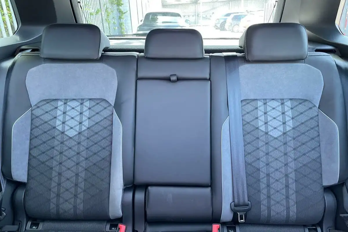2024-volkswagen-tiguan-15-tsi-r-line-edition-big-30