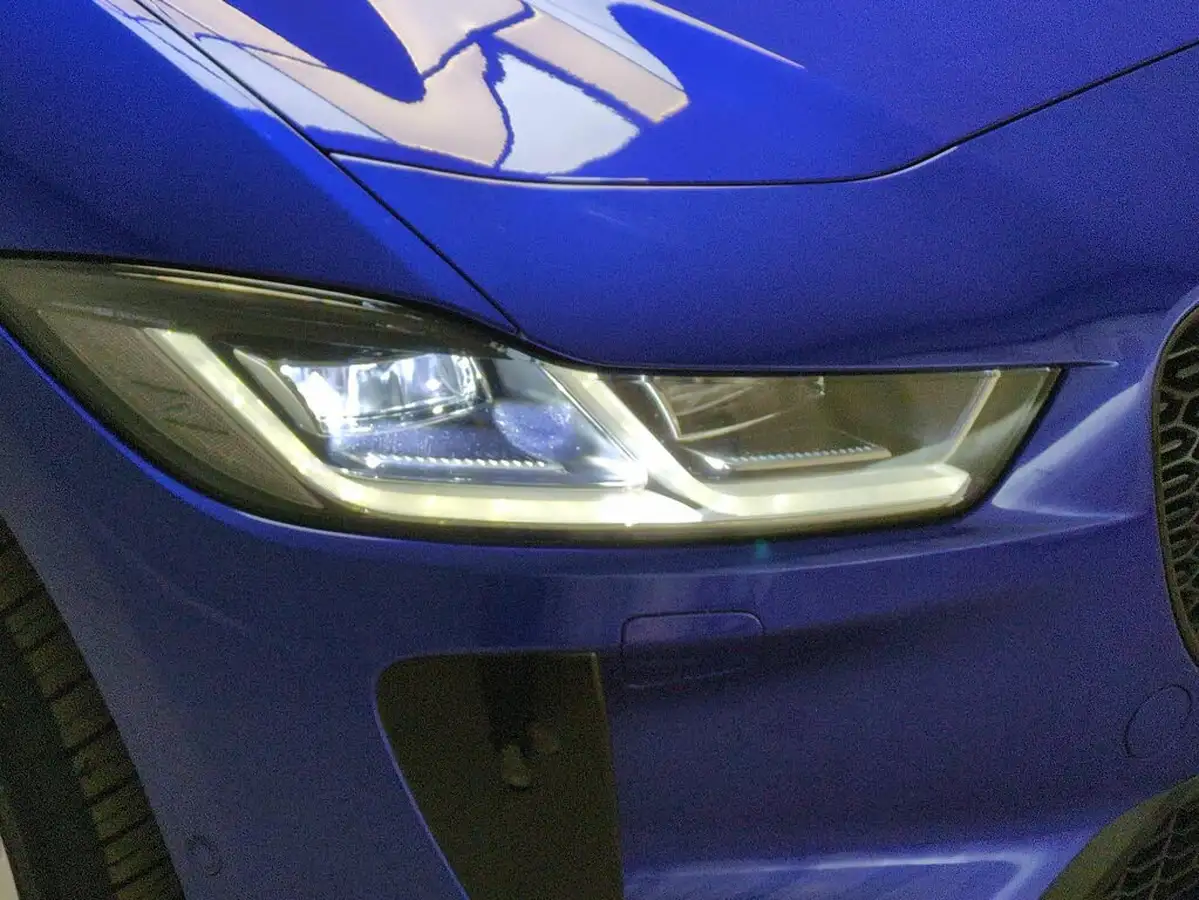 2021-jaguar-i-pace-ev400-hse-big-33