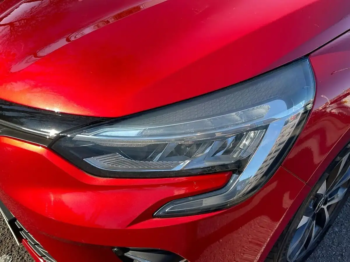 2020-renault-clio-10-sce-iconic-75bhp-big-20