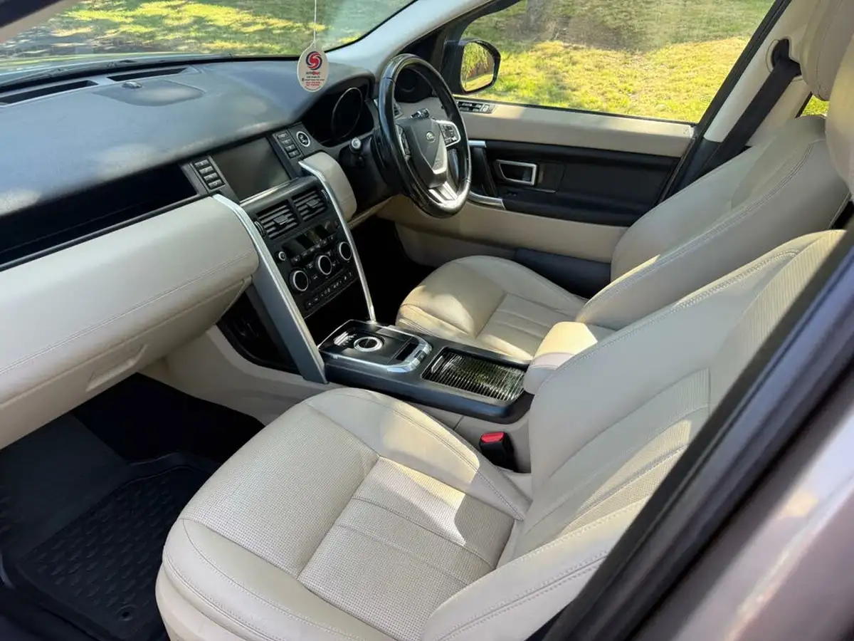 2015-land-rover-discovery-sport-22td-hse-awd-auto-big-7