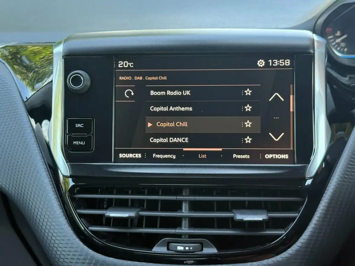 2019-peugeot-2008-suv-15-bluehdi-allure-100bhp-big-17