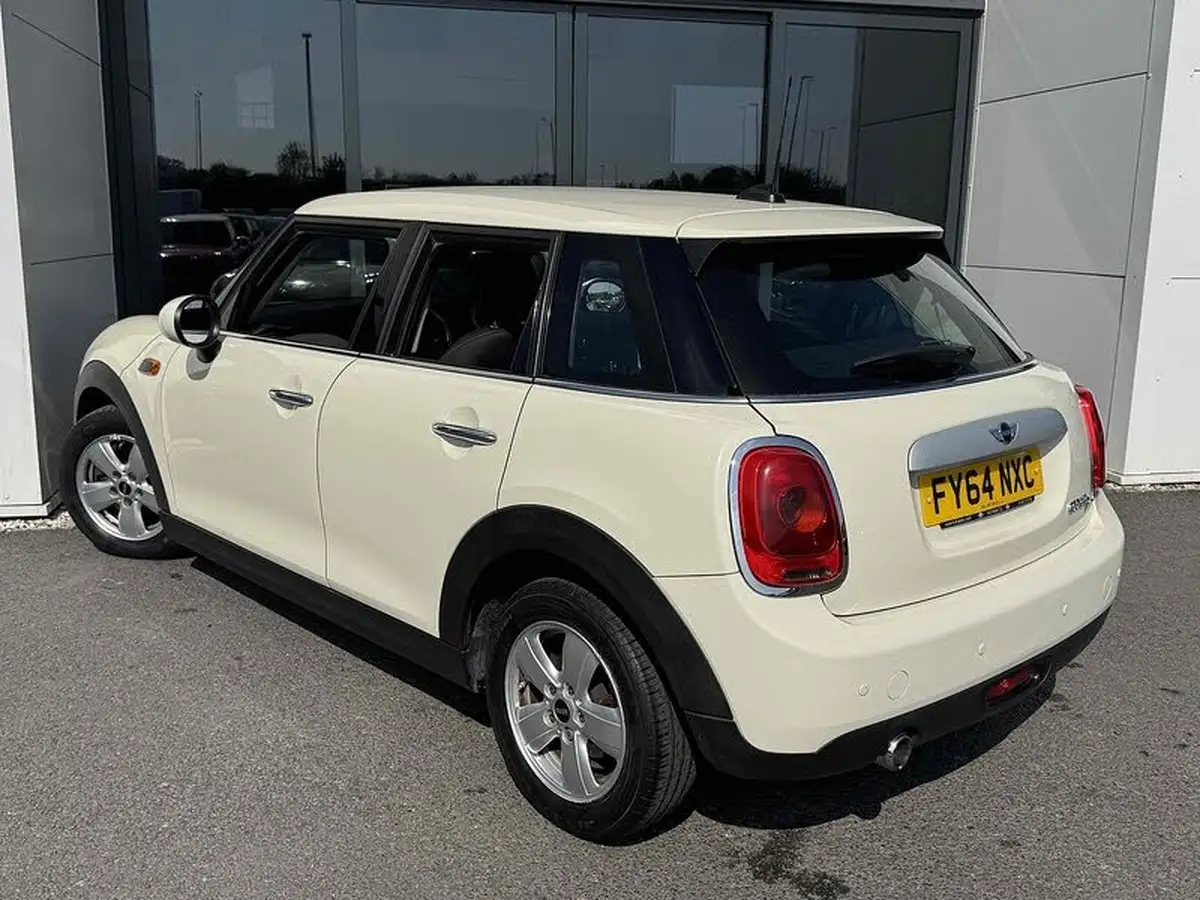 2014-mini-cooper-15td-cooper-d-5d-big-12