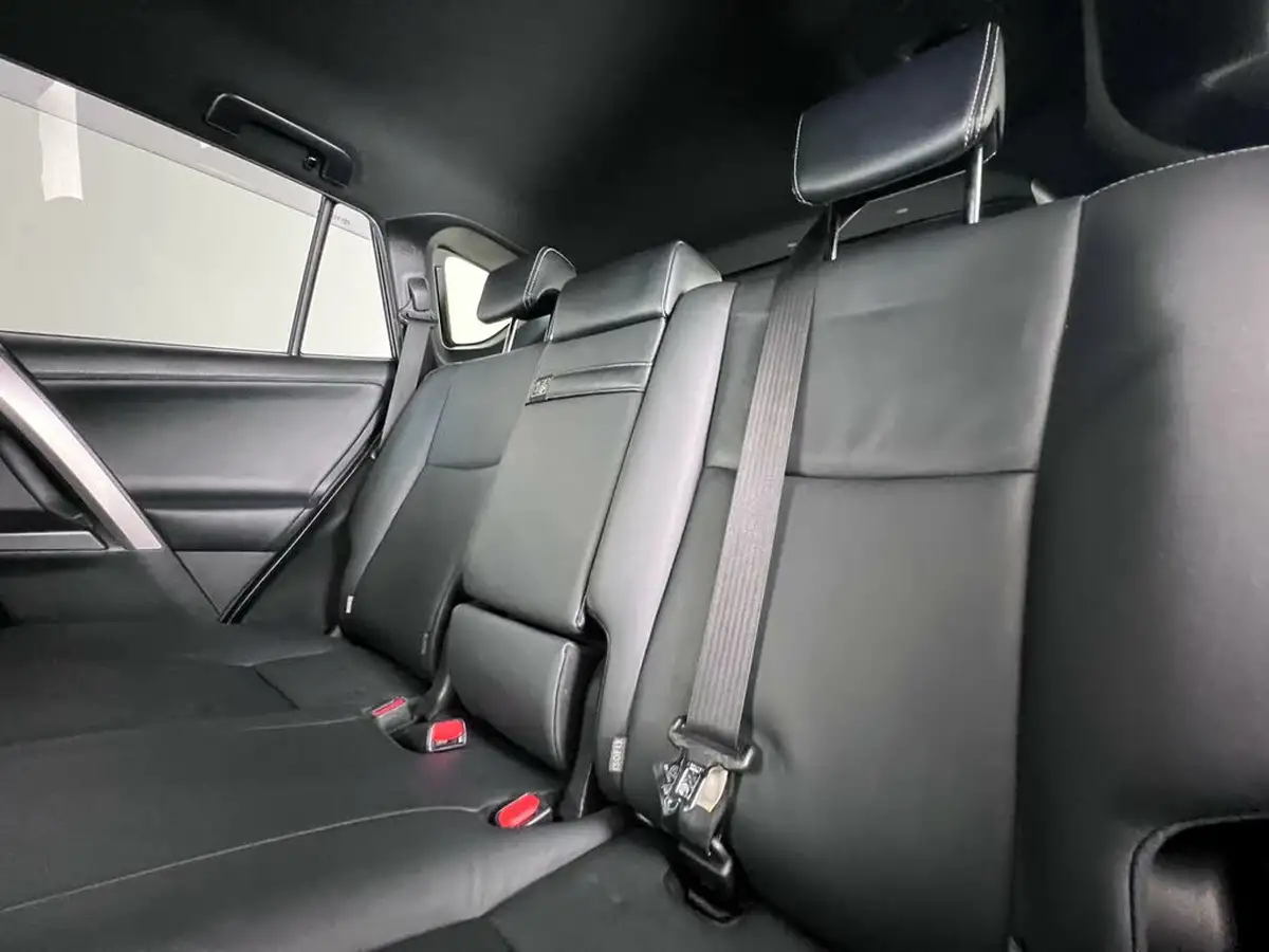 2018-toyota-rav4-25-vvt-i-excel-194bhp-2494cc-big-19