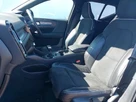 2020-volvo-xc40-15-t3-r-design-small-4