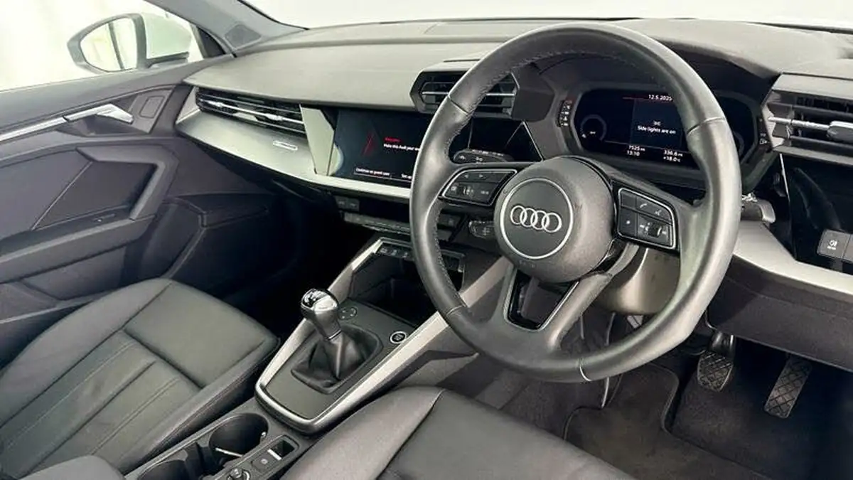 2023-audi-a3-10-30-tfsi-sportback-5d-big-5