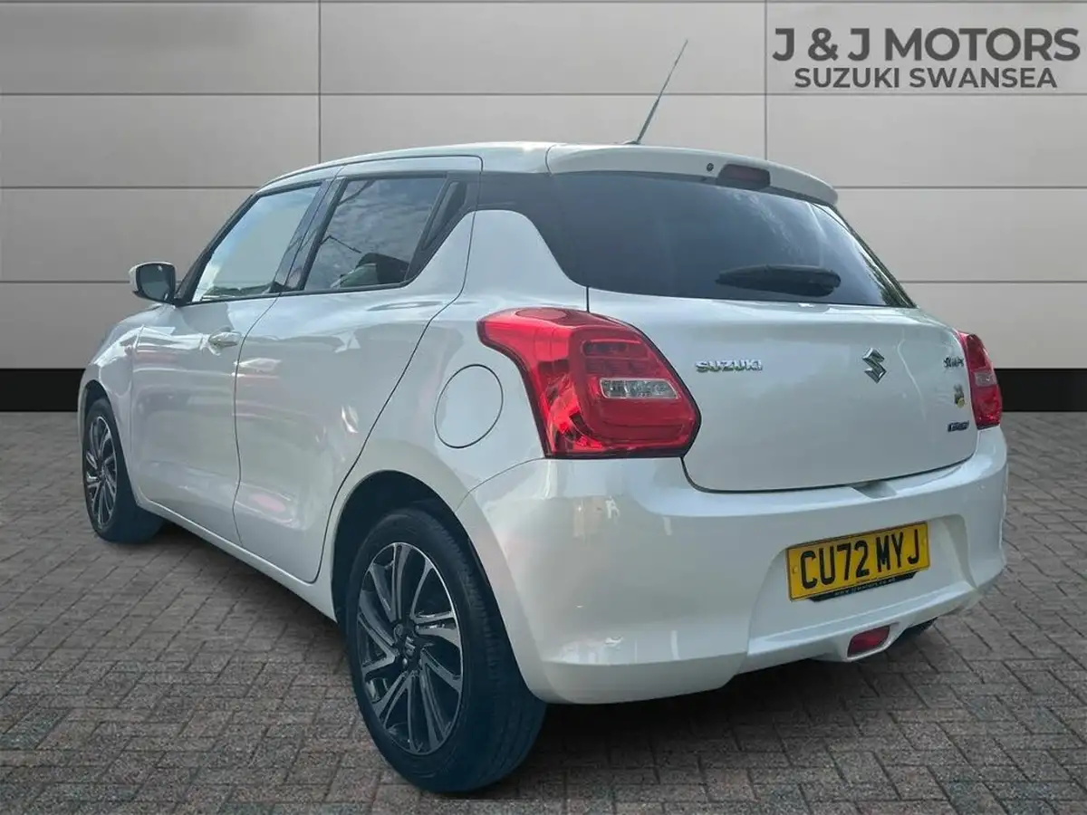 2022-suzuki-swift-12-dualjet-sz-l-big-4