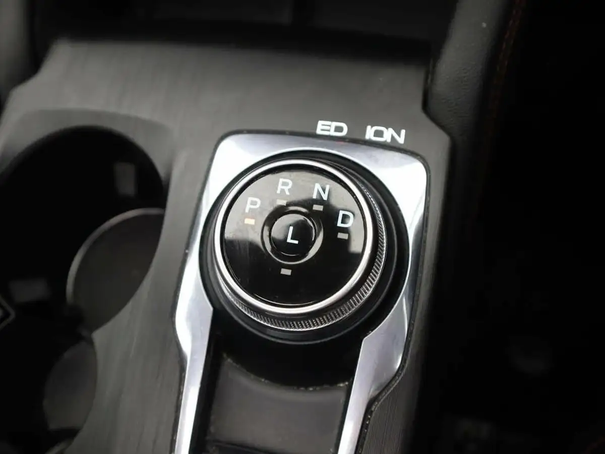 2023-ford-kuga-25t-st-line-x-edition-190ps-fhev-big-34