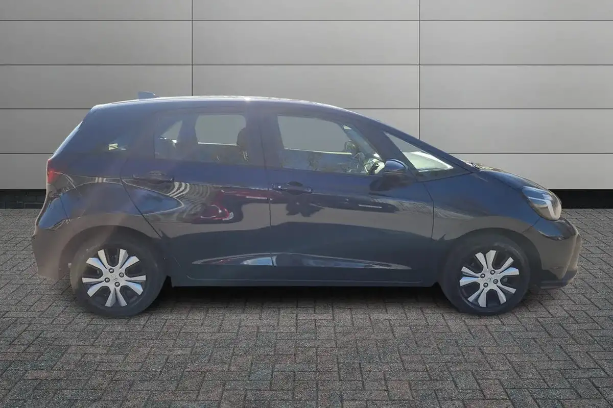 2024-honda-jazz-15-i-mmd-elegance-big-4