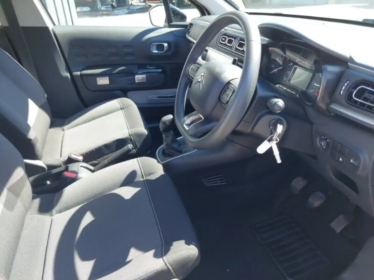 2023-citroen-c3-12-puretech-c-series-edition-83ps-ss-big-11