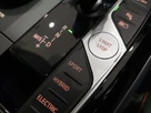 2020-bmw-3-series-small-18