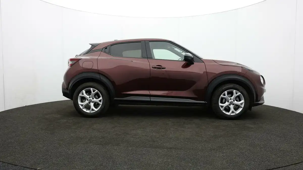 2022-nissan-juke-10-dig-t-n-connecta-big-40