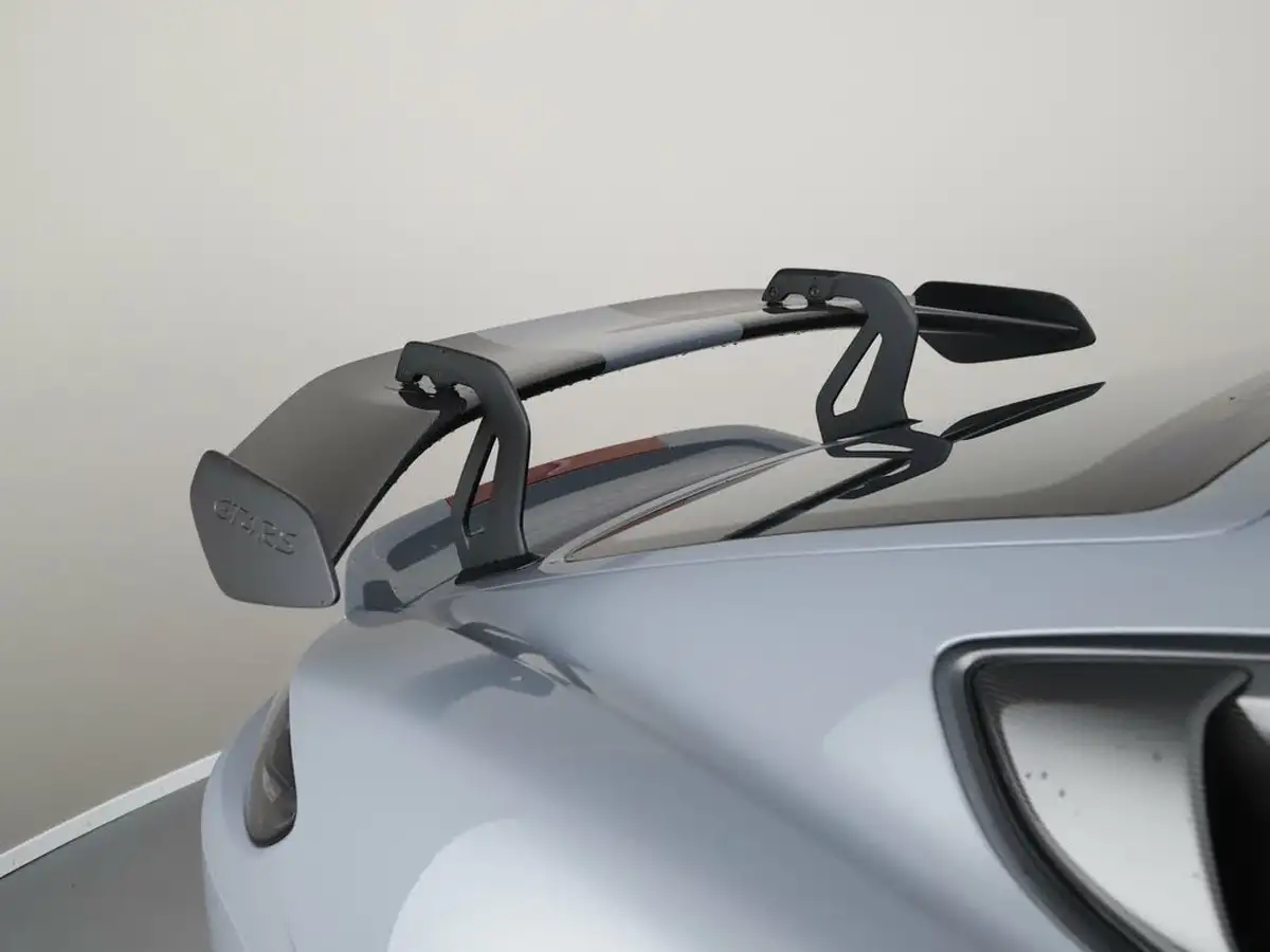 2024-porsche-cayman-718-40-cayman-gt4-rs-big-23