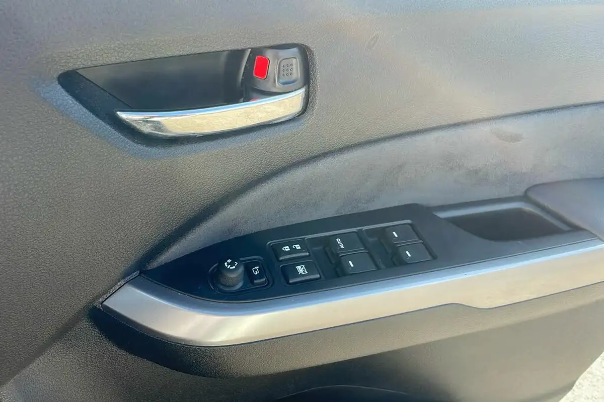 2018-suzuki-vitara-14-boosterjet-sz5-allgrip-big-17