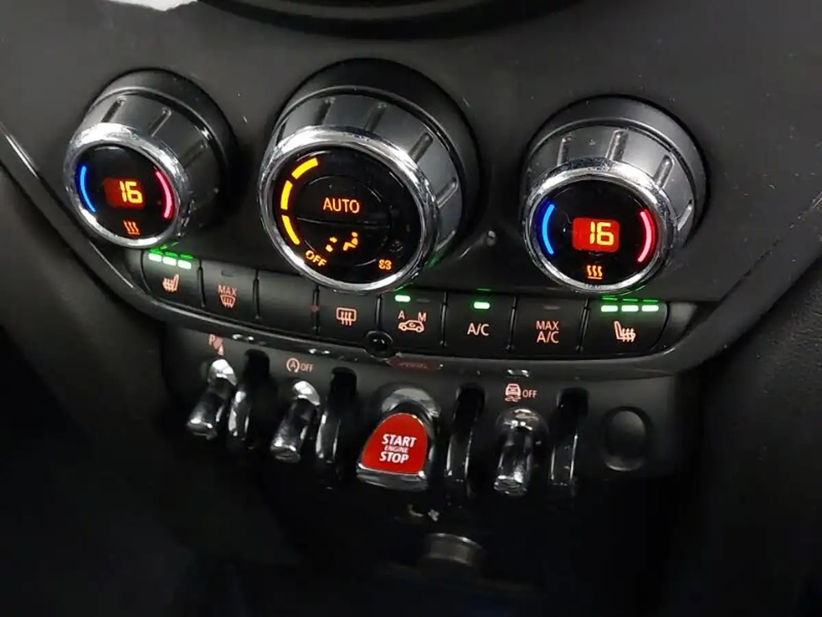 2019-mini-countryman-15-cooper-classic-big-12