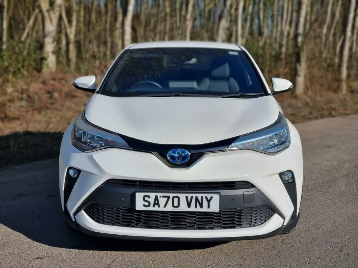 2020-toyota-c-hr-18-vvt-i-design-big-12