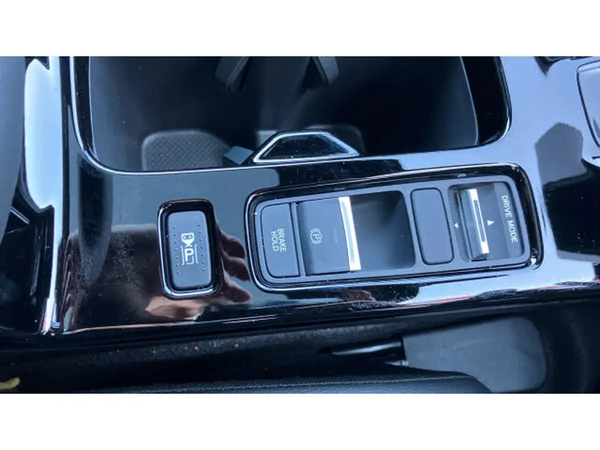 2023-honda-eny1-e-advance-big-30