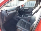 2022-volvo-xc40-15-t4-inscription-small-4