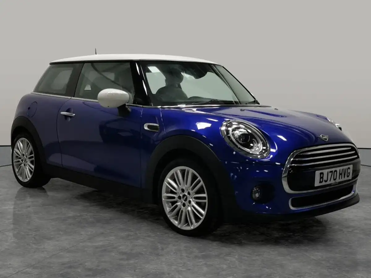 2021-mini-cooper-15-cooper-exclusive-series-ii-hatchback-3d-big-14
