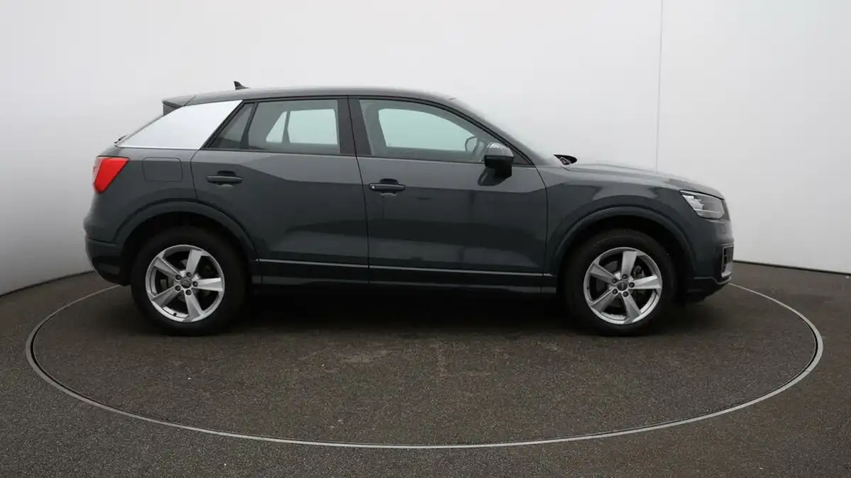 2020-audi-q2-10-30-tfsi-sport-116ps-big-45
