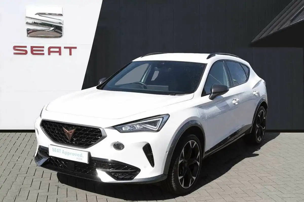 2022-cupra-formentor-14-e-hybrid-vz1-big-7