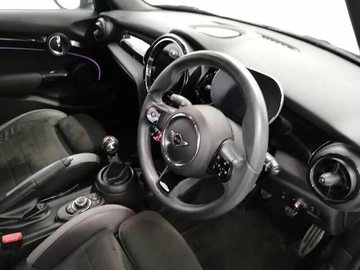 2021-mini-cooper-20-cooper-s-sport-hatchback-5d-big-14