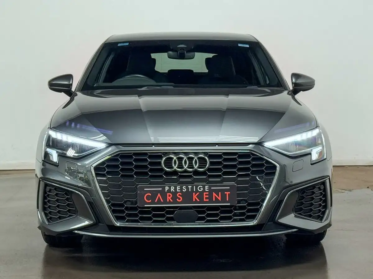 2021-audi-a3-14-40-tfsi-e-s-line-big-5