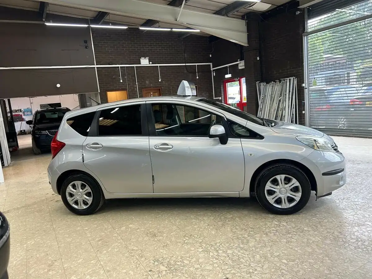 2014-nissan-note-big-3