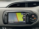 2017-toyota-yaris-15-vvt-i-icon-tech-98bhp-hybrid-1497cc-e-cvt-small-9