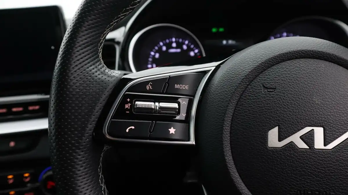 2023-kia-xceed-15-t-gdi-gt-line-158bhp-big-25