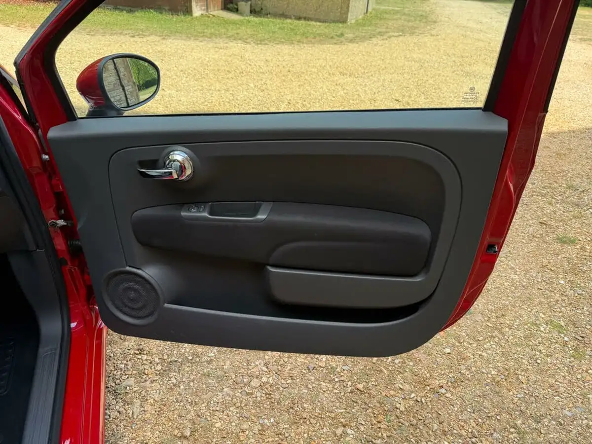2015-fiat-500-12-lounge-ss-big-42