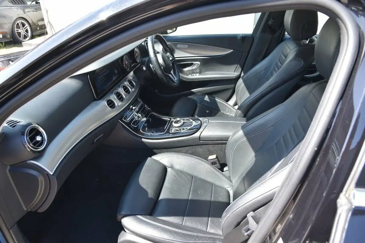 2019-mercedes-benz-e-class-20d-e220d-se-ss-estate-5d-big-25
