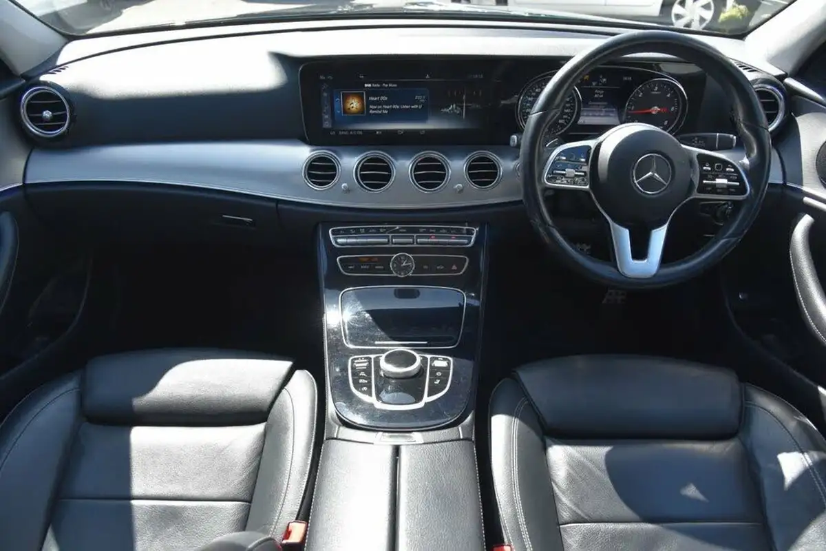 2019-mercedes-benz-e-class-20d-e220d-se-ss-estate-5d-big-1